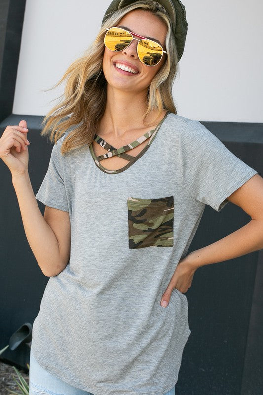 CAMOUFLAGE PRINT BASIC TOP