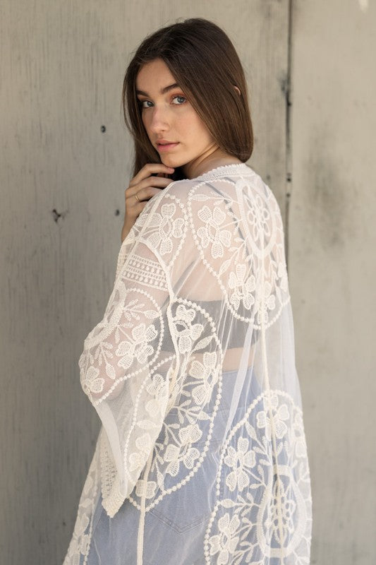 Contrast Mesh Cotton Lace Kimono king-general-store-5710.myshopify.com