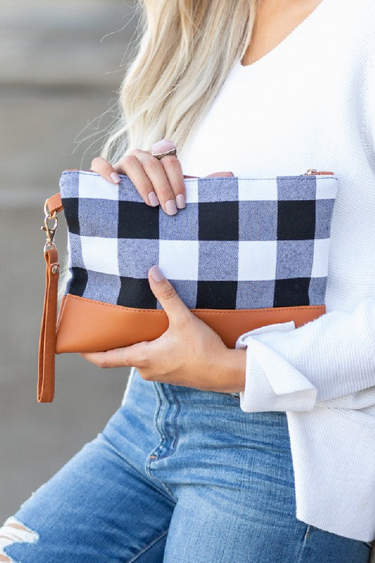 Buffalo Plaid Clutch king-general-store-5710.myshopify.com