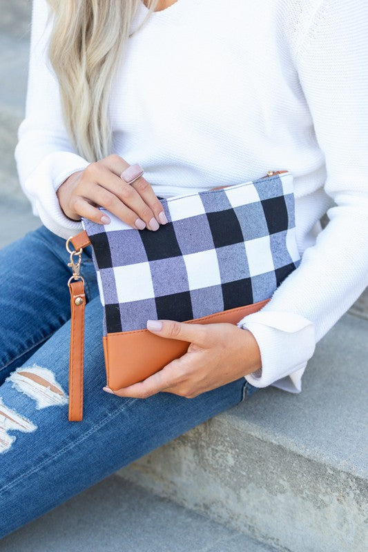 Buffalo Plaid Clutch king-general-store-5710.myshopify.com