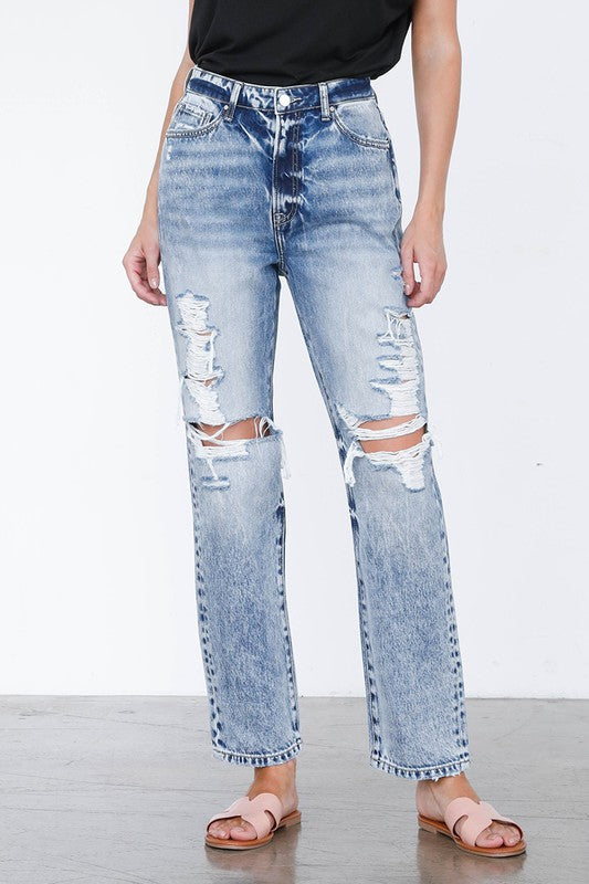 Ripped Zipper Fly Boyfriend Jeans