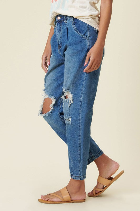 Distressed Slouchy Jeans king-general-store-5710.myshopify.com