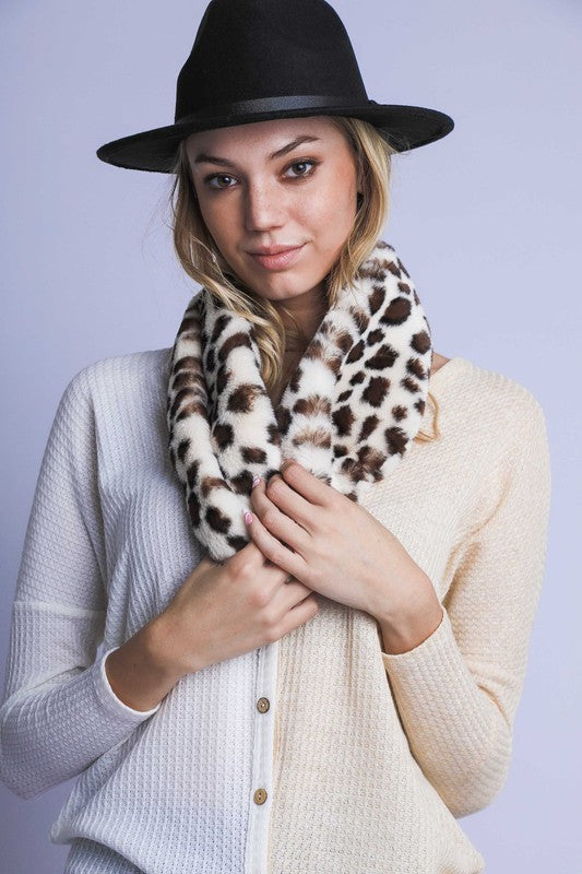 Faux Fur Leopard Print Scarf king-general-store-5710.myshopify.com