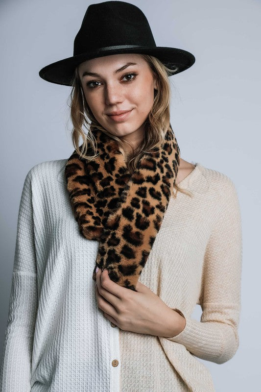 Faux Fur Leopard Print Scarf king-general-store-5710.myshopify.com