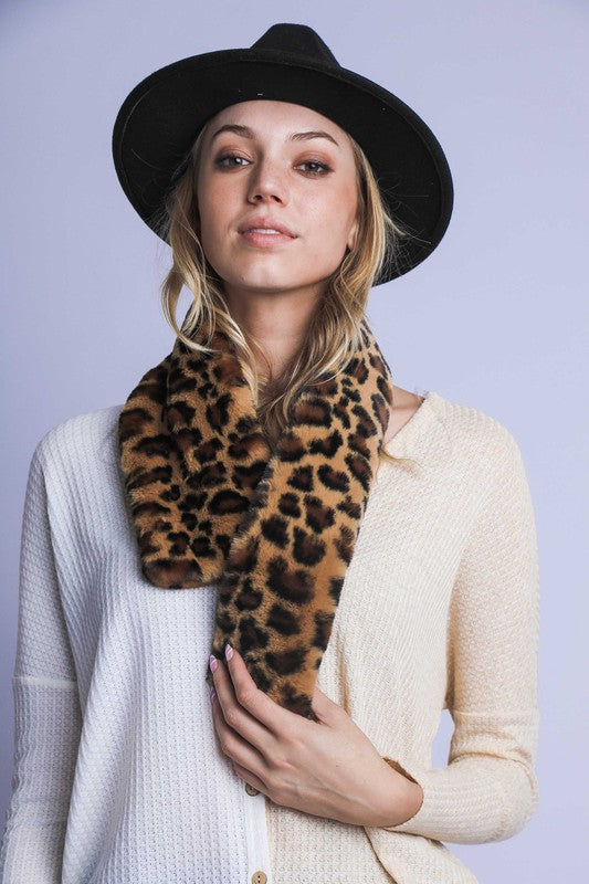 Faux Fur Leopard Print Scarf king-general-store-5710.myshopify.com