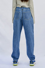 High Rise Pleated Mom Jeans