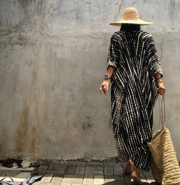 Black & White Open-Style Kimono