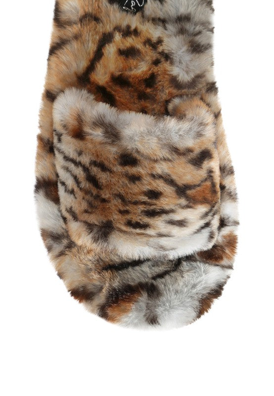 Snuggle-In Indoor Fur Slippers king-general-store-5710.myshopify.com