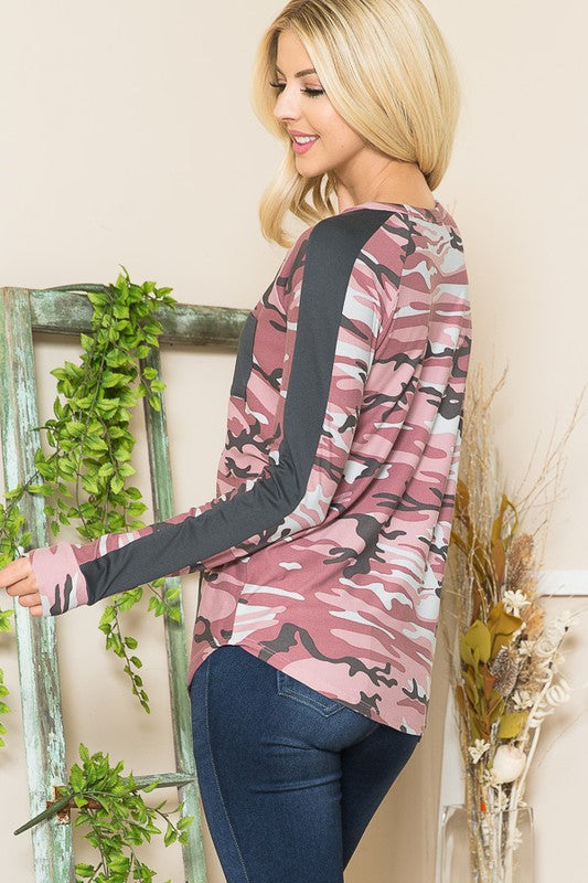 Camouflage Print Pocket Top king-general-store-5710.myshopify.com