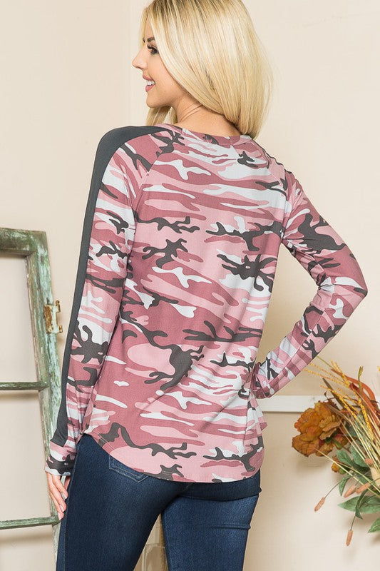 Camouflage Print Pocket Top king-general-store-5710.myshopify.com