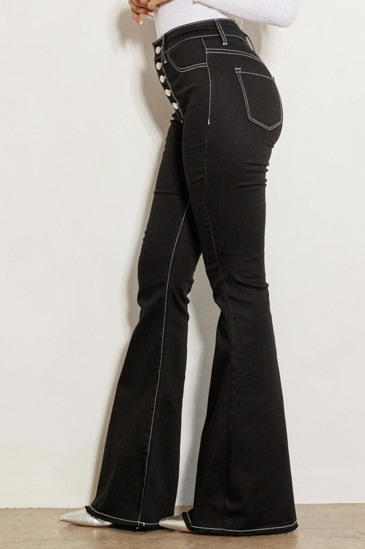 Black High Rise Flare Jeans king-general-store-5710.myshopify.com