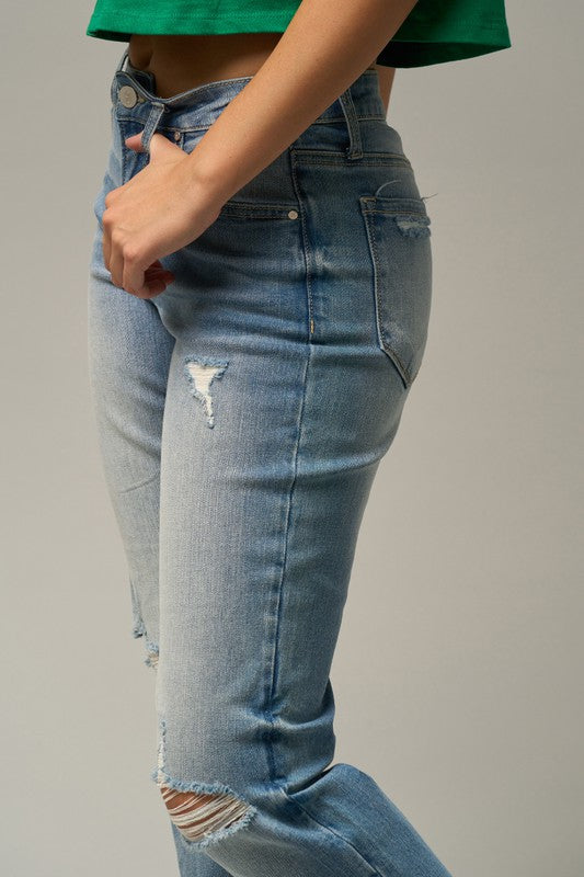 Medium Wash Mid-Rise Slim Tapered Jeans