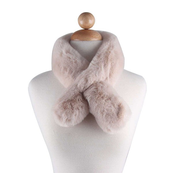 FAUX FUR PULL THROUGH SCARF king-general-store-5710.myshopify.com