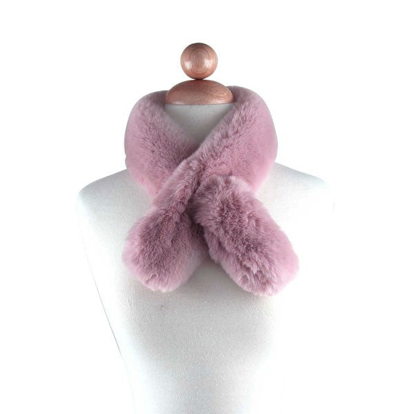 FAUX FUR PULL THROUGH SCARF king-general-store-5710.myshopify.com