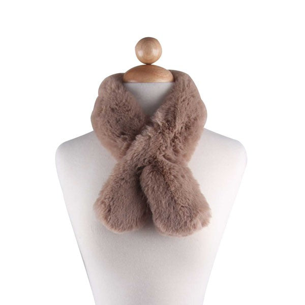 FAUX FUR PULL THROUGH SCARF king-general-store-5710.myshopify.com