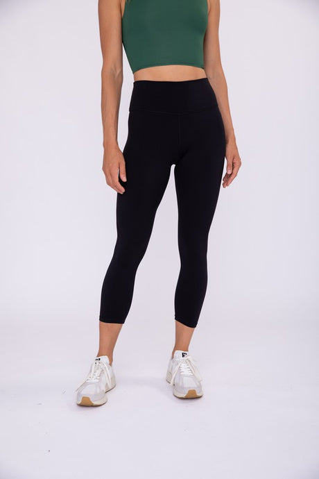 Manhattan Ultra Form Fit Leggings king-general-store-5710.myshopify.com