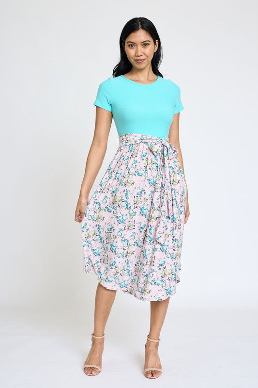 Short Sleeve Floral Midi Dress