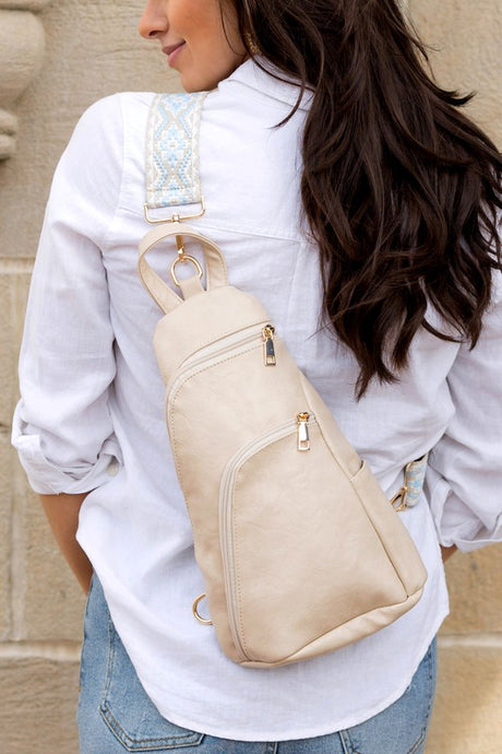 Evie Everyday Sling Bag king-general-store-5710.myshopify.com