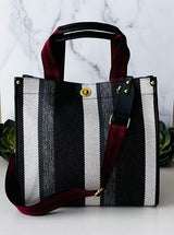 Contrasting Striped Pattern Tote king-general-store-5710.myshopify.com