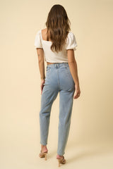 Loose Seam Button Closure Light Wash Denim Jeans