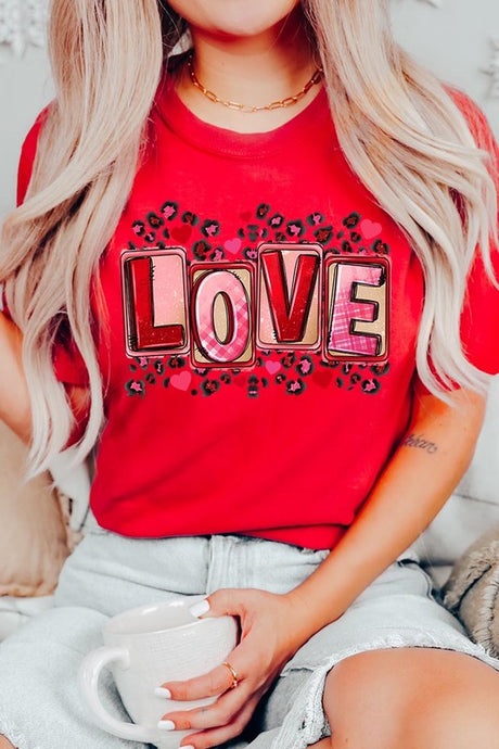 LOVE Unisex T-Shirt king-general-store-5710.myshopify.com