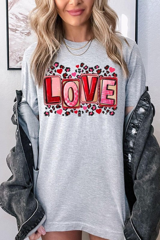 LOVE Unisex T-Shirt king-general-store-5710.myshopify.com