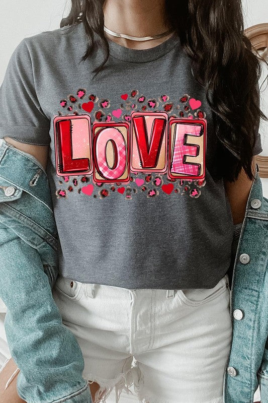 LOVE Unisex T-Shirt king-general-store-5710.myshopify.com