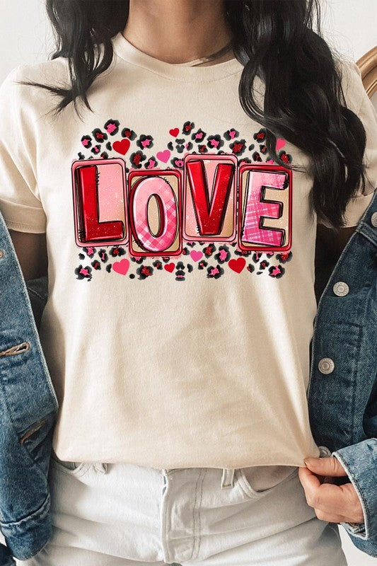 LOVE Unisex T-Shirt king-general-store-5710.myshopify.com