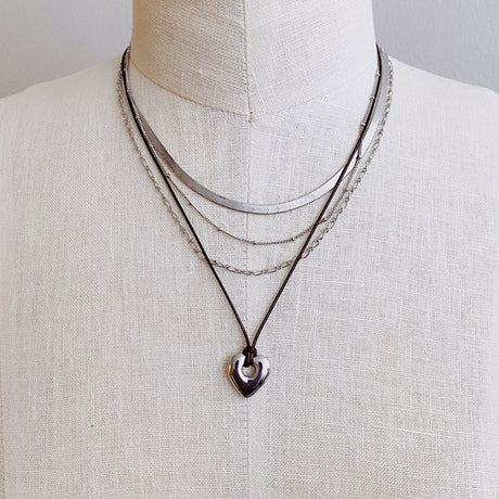 Perfectly Layered Heart And Chain Necklace king-general-store-5710.myshopify.com