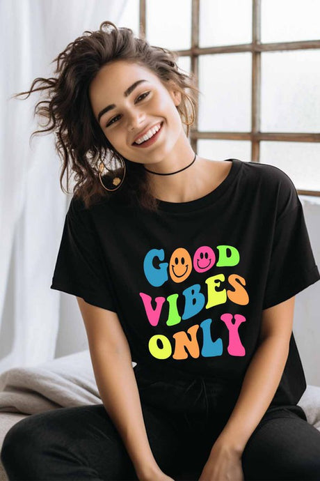 Good Vibes Only Graphic Tee king-general-store-5710.myshopify.com