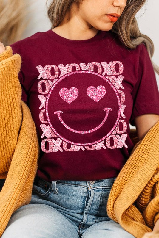 Valentines Day Pink Smiley Face T-Shirt king-general-store-5710.myshopify.com