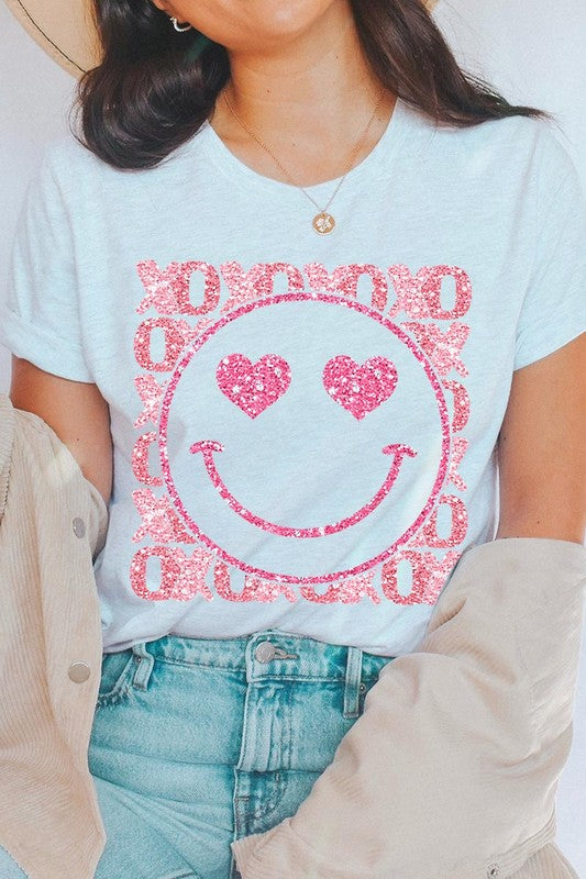 Valentines Day Pink Smiley Face T-Shirt king-general-store-5710.myshopify.com