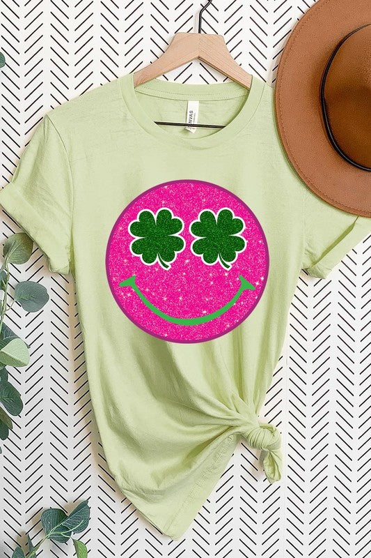 Smile St Patricks Day Glitter Graphic T Shirts king-general-store-5710.myshopify.com