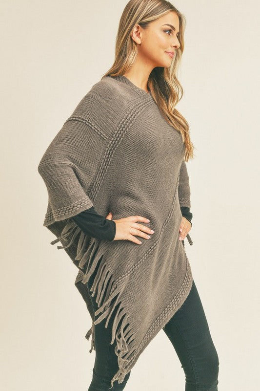 Line Stitch Flat Knit Fringe Poncho