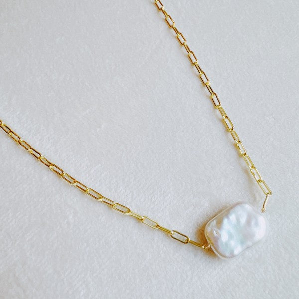 Hannah Baroque Pearl Chain Necklace