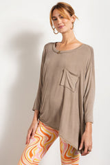 Rounded Neckline 3/4 Sleeves Washed Top in Mushroom