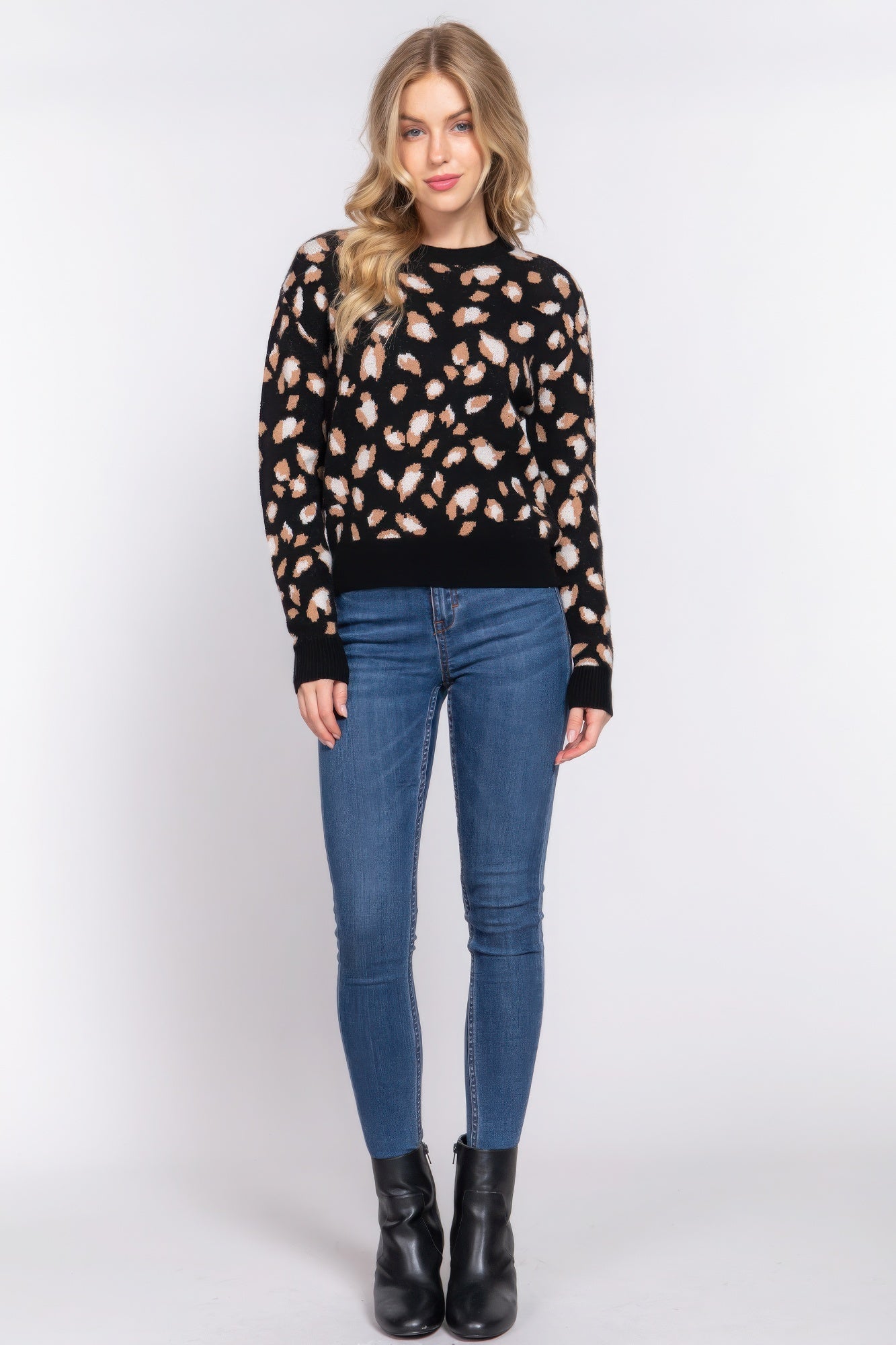 Black Long Sleeve Animal Jacquard Sweater