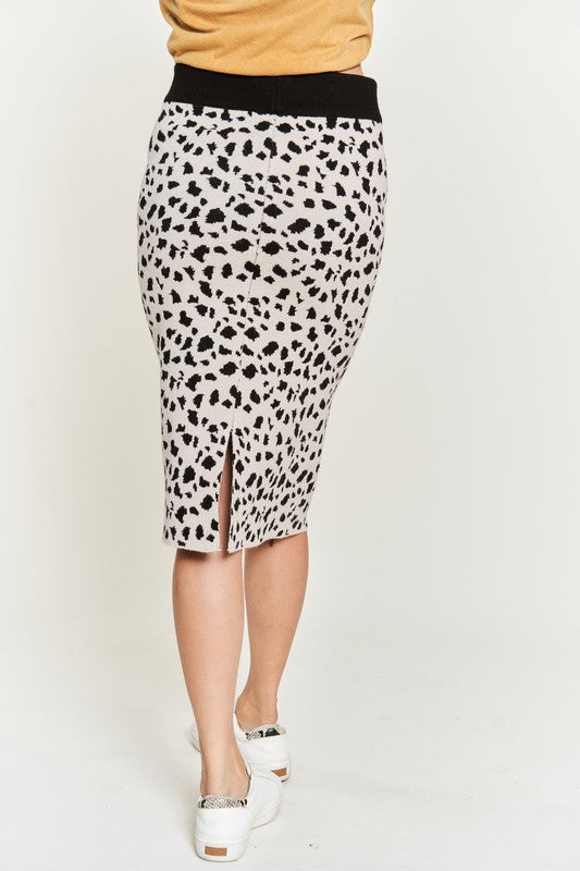 PLUS ANIMAL PRINT SWEATER SKIRT king-general-store-5710.myshopify.com