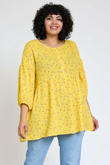 Lightweight Button Accent Ditsy Floral Tunic Top