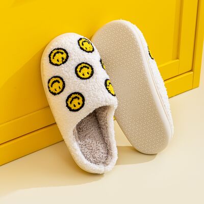 Melody Smiley Face Slippers king-general-store-5710.myshopify.com