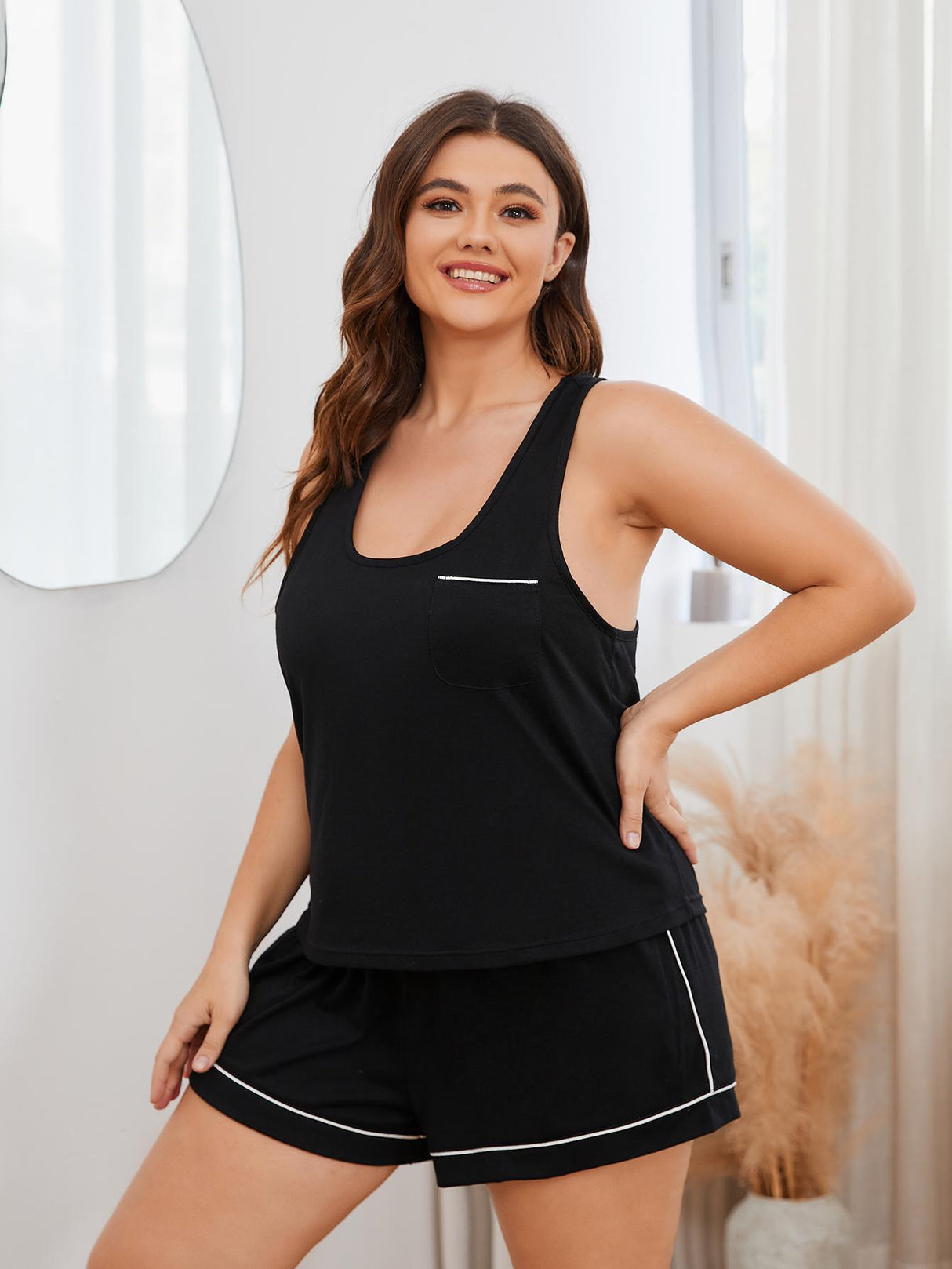 Plus Size Contrast Piping Racerback Tank and Shorts Lounge Set king-general-store-5710.myshopify.com