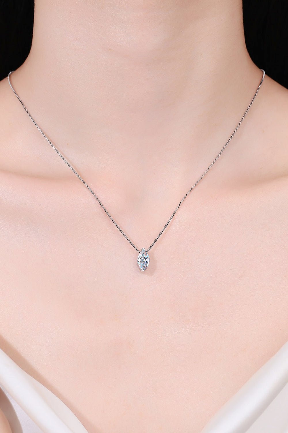 1 Carat Moissanite 925 Sterling Silver Necklace - Kings Crown Jewel Boutique