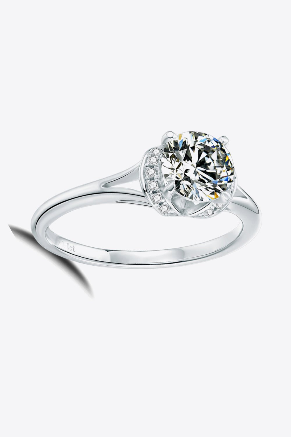 1 Carat Moissanite Split Shank Ring - Kings Crown Jewel Boutique