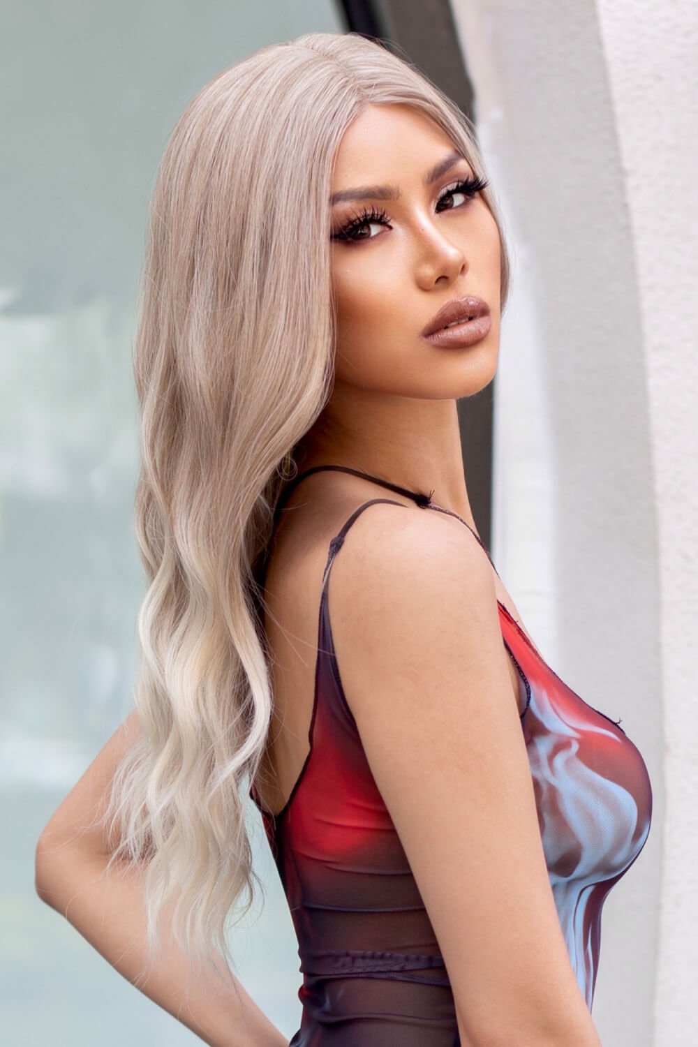 13*2" Lace Front Wigs Synthetic Long Wave 24" 150% Density in Medium Blonde Highlights - Kings Crown Jewel Boutique