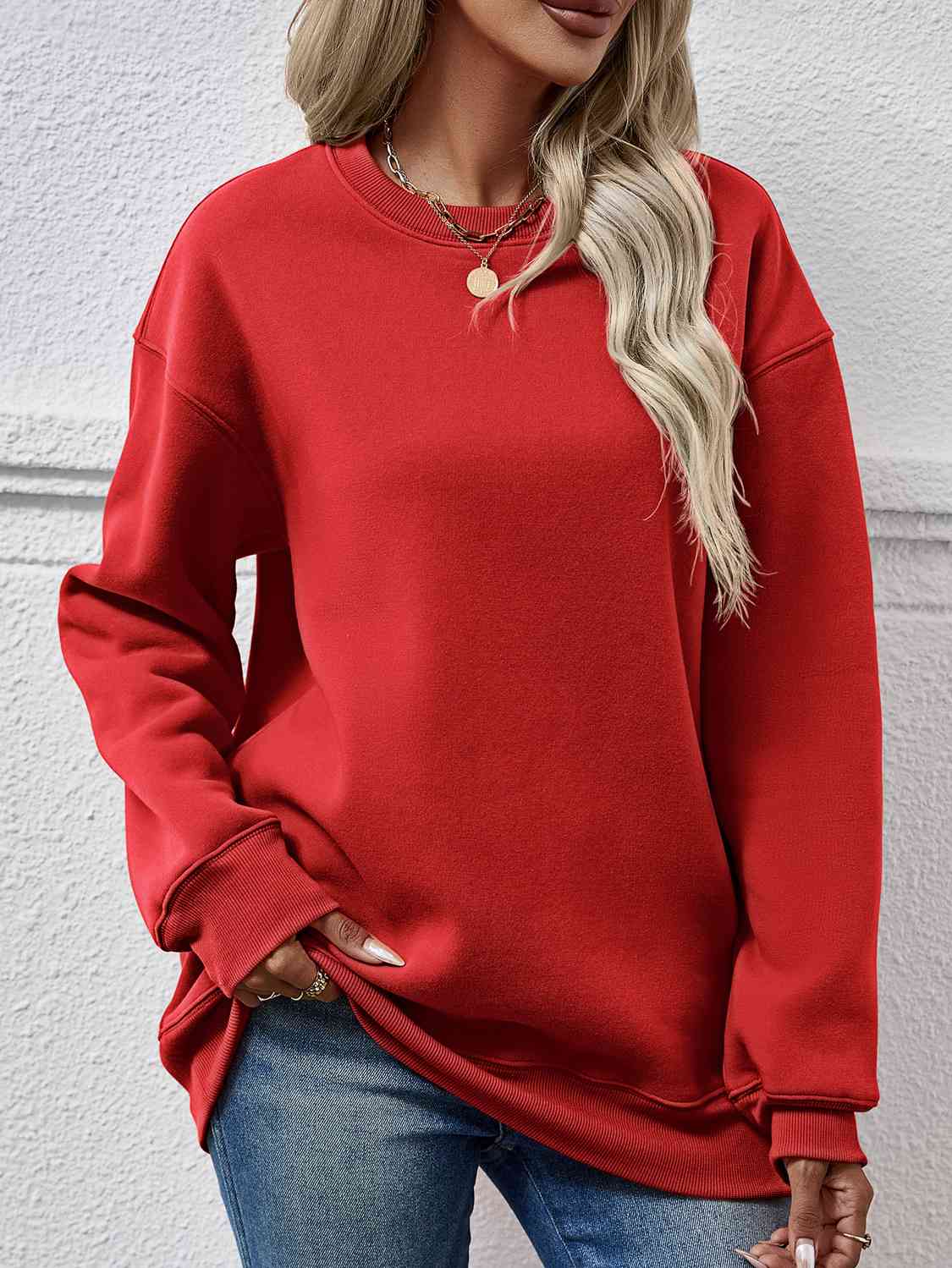 Round Neck Long Sleeve Sweatshirt king-general-store-5710.myshopify.com