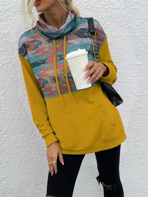 Geometric Drawstring Long-Sleeve Sweatshirt king-general-store-5710.myshopify.com