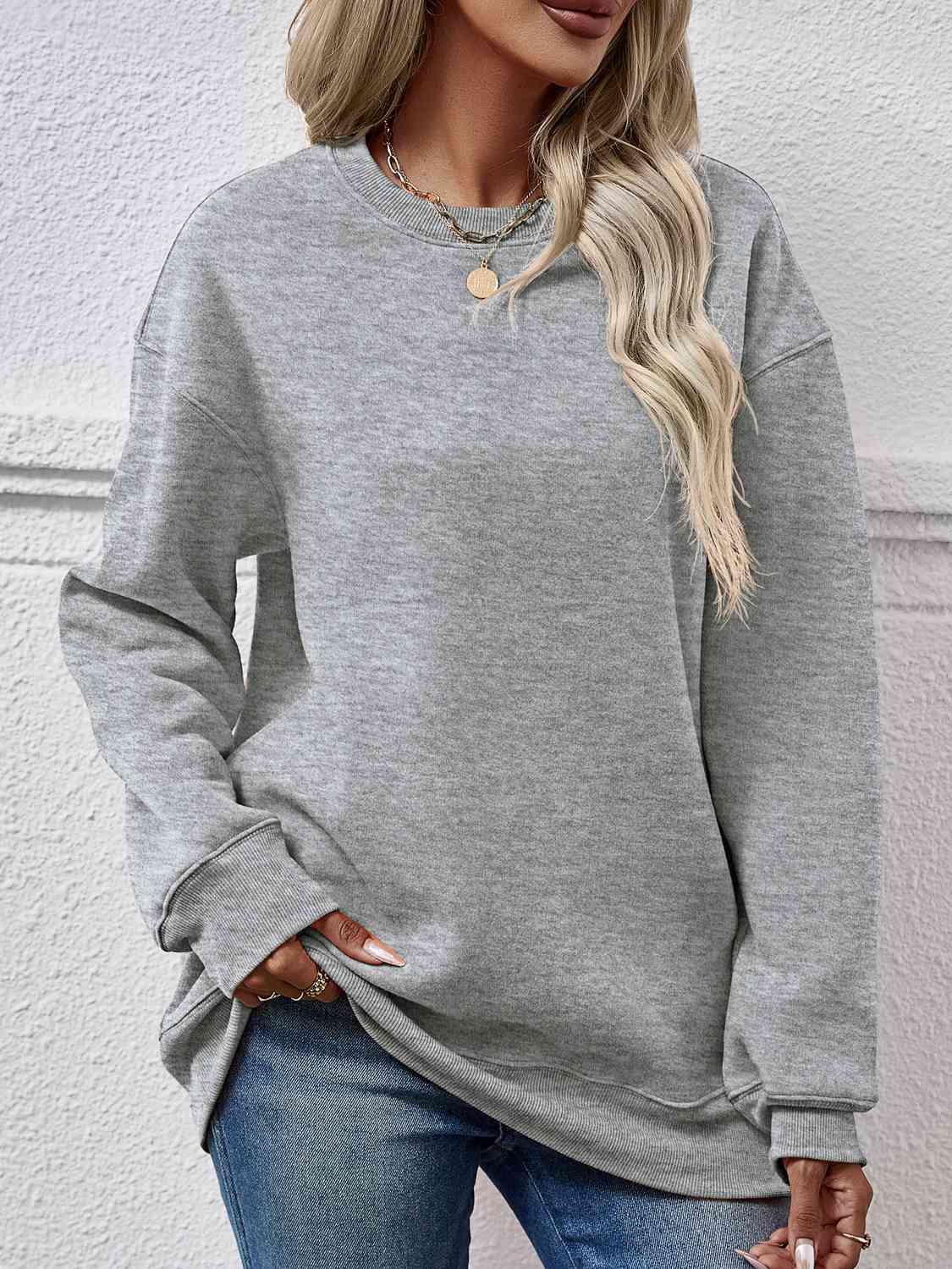 Round Neck Long Sleeve Sweatshirt king-general-store-5710.myshopify.com