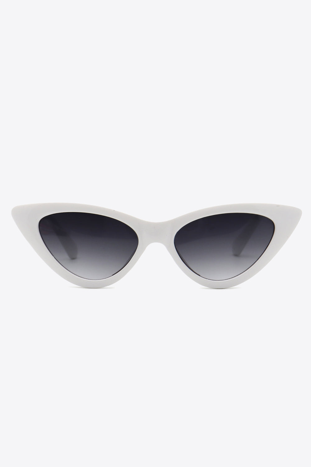 Chain Detail Cat-Eye Sunglasses king-general-store-5710.myshopify.com