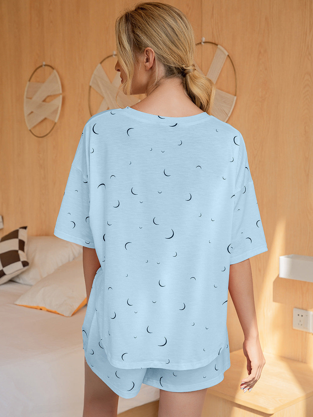 Moon Print T-Shirt and Shorts Lounge Set king-general-store-5710.myshopify.com