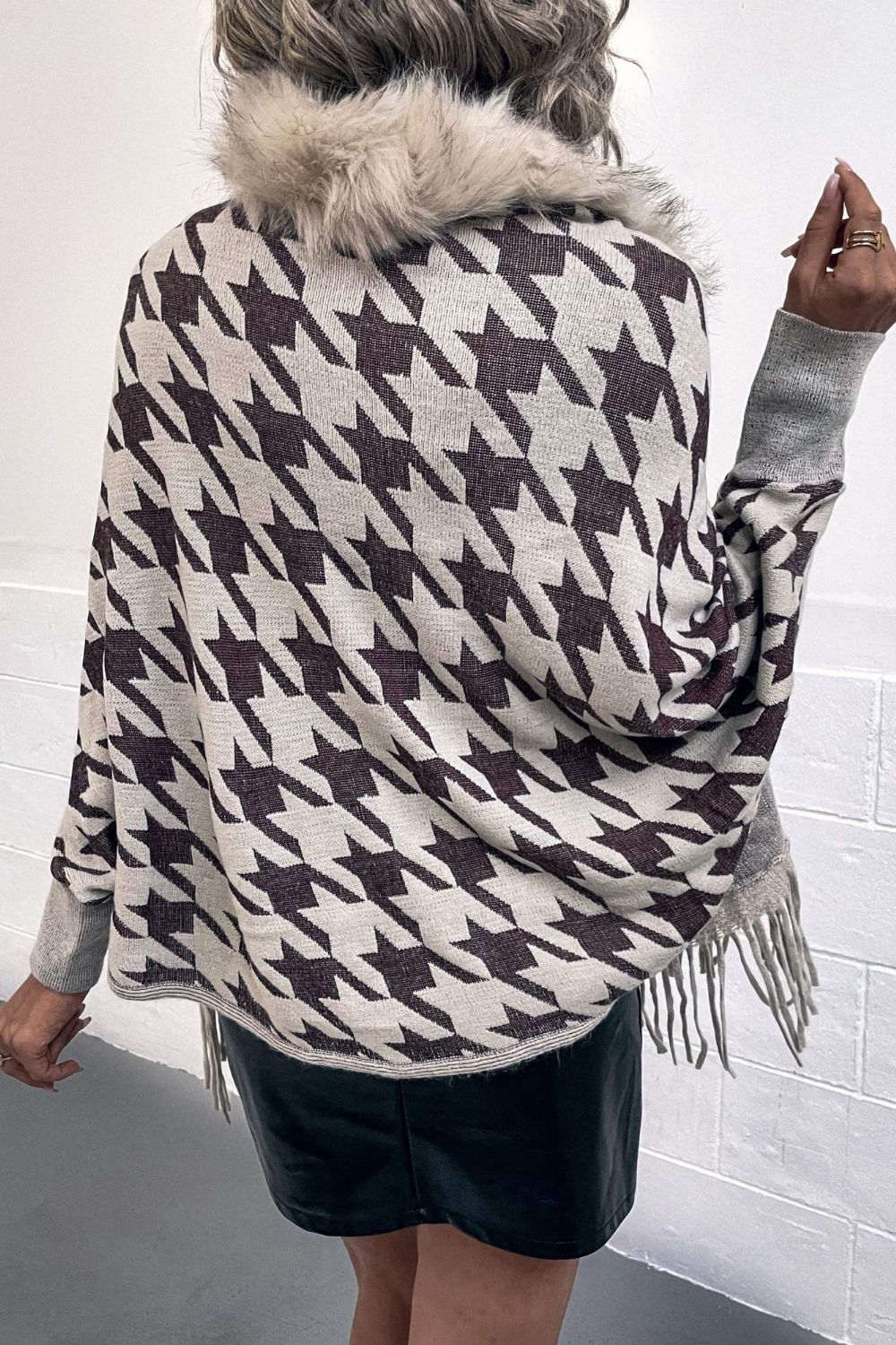 Houndstooth Fringe Hem Poncho king-general-store-5710.myshopify.com